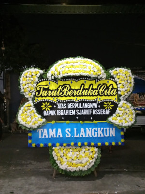 Papan Bunga Duka di Tarinsing